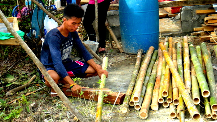 bamboo being shaved in the philippines